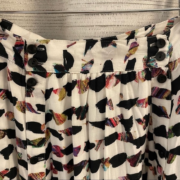 H&M Aline Skirt - spatter paint style - size 6 - Picture 5 of 6